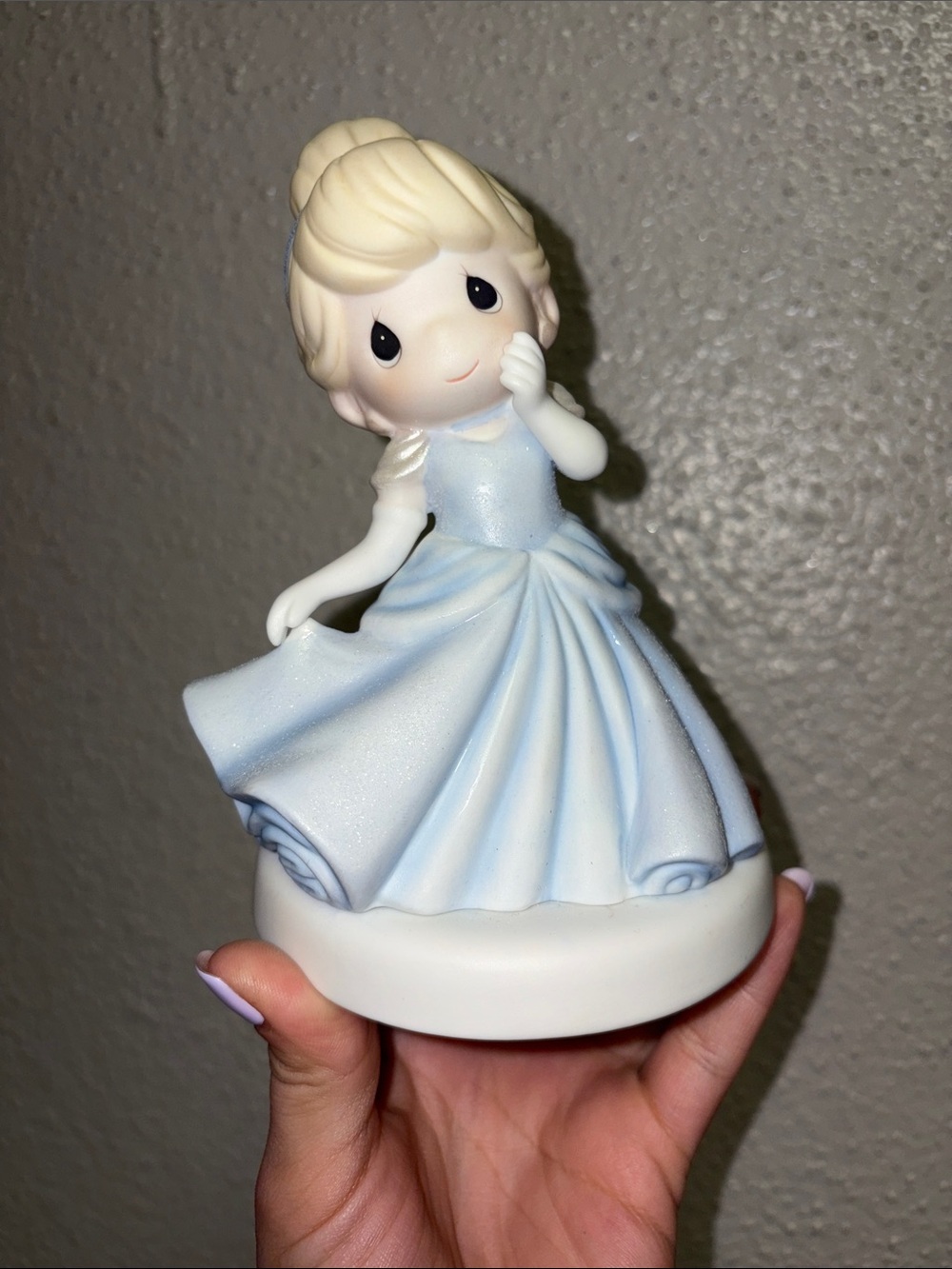 Precious Moments Disney Cinderella “My Time To Shine” 2012 Porcelain Figurine